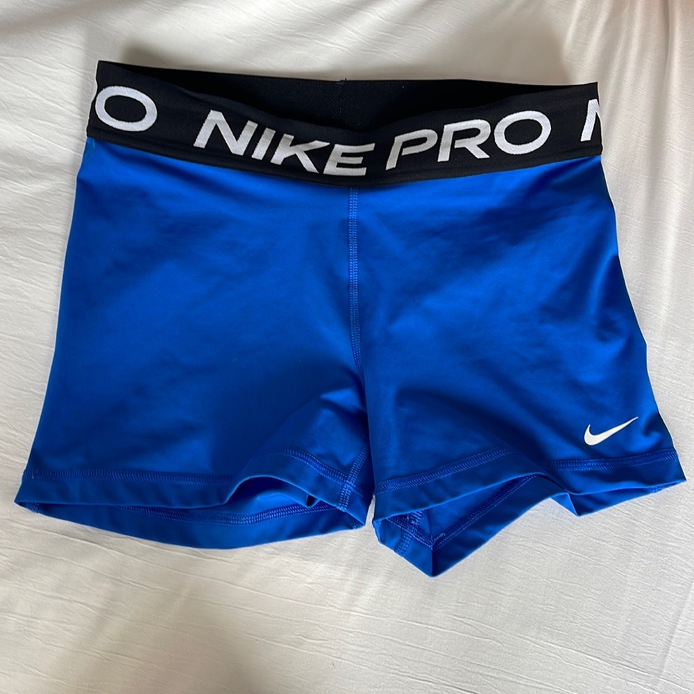 New Nike pro shorts 3”